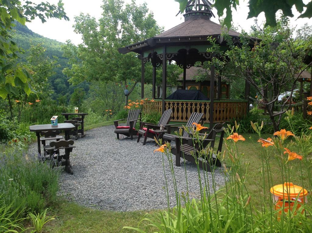 Auberge La Cote D'Or Петит-Ривьер-Сен-Франсуа Экстерьер фото